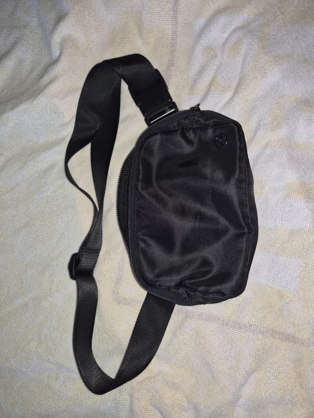 Black Travel Fanny Pack